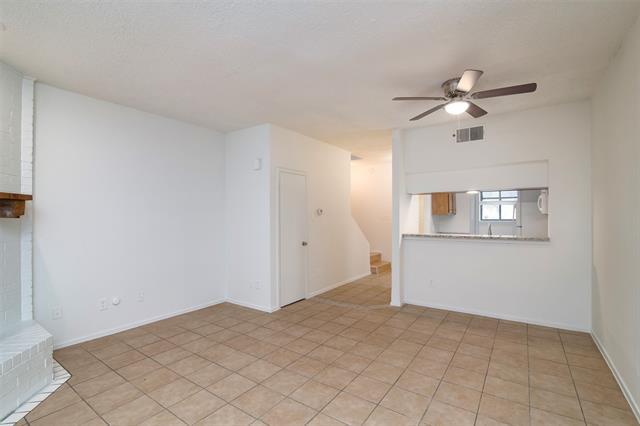 Building Photo - 1417 Weiler Blvd