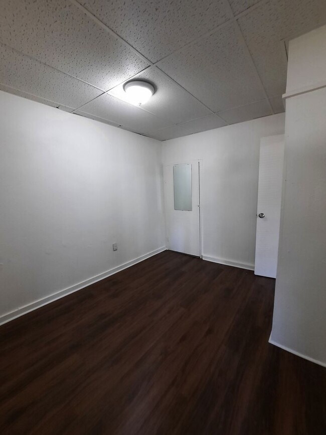Building Photo - 715 Arapahoe St