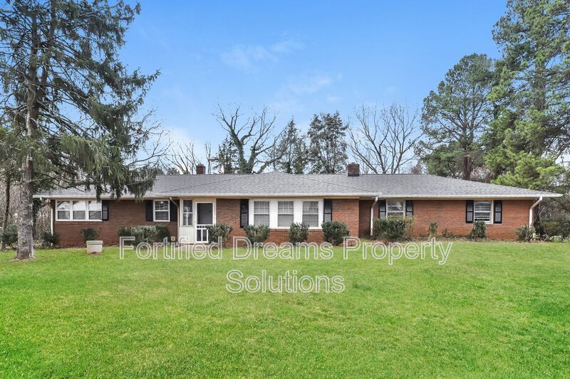 Building Photo - 5805 Highlawn Dr