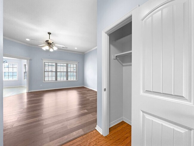 Building Photo - 2060 Kalei Ln