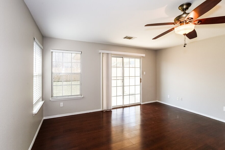 Building Photo - 7718 Water Fowl Trl