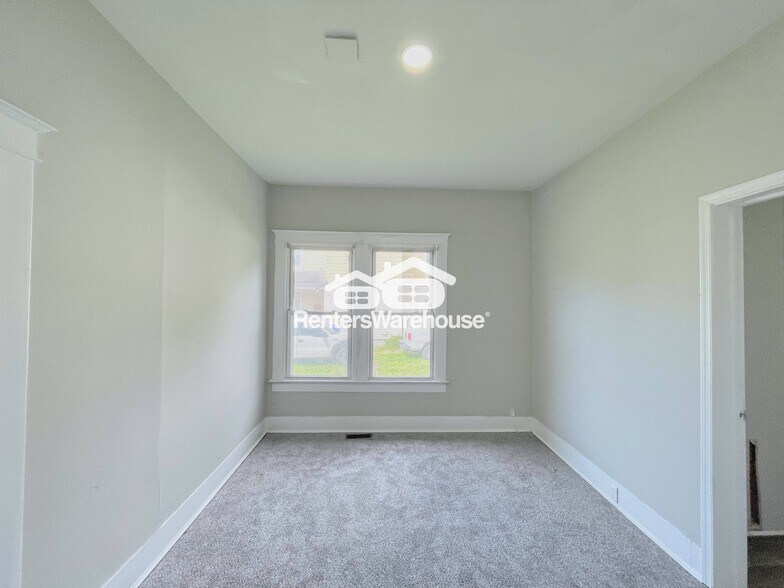 Building Photo - 1247 23rd St