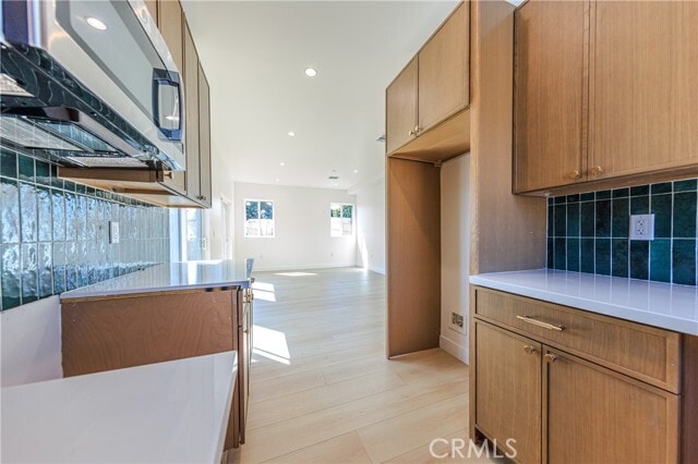 Building Photo - 2426 S West View St