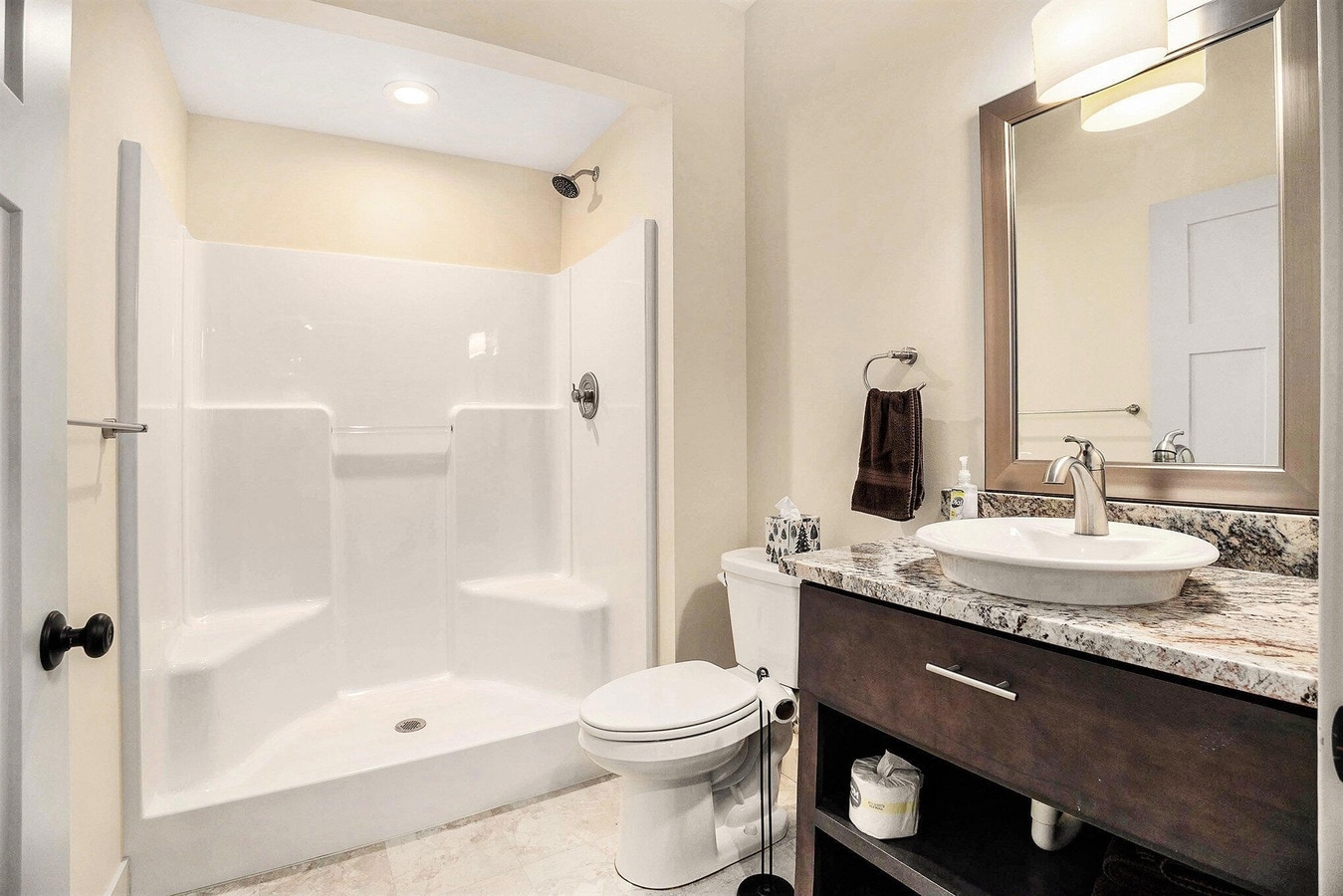 Secondary bath - 1398 N Lakeshore Dr