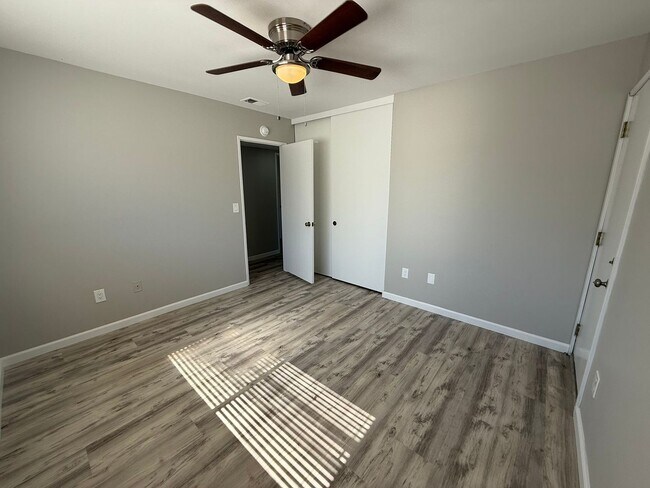 Building Photo - 2 ON 1 PROPERTY in ALPINE! 3BR/2BA home PL...