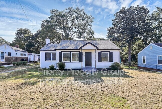 Primary Photo - 1104 Linwood Rd