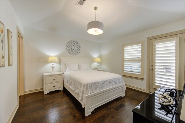 Building Photo - 13606 Teal Bluff Ln