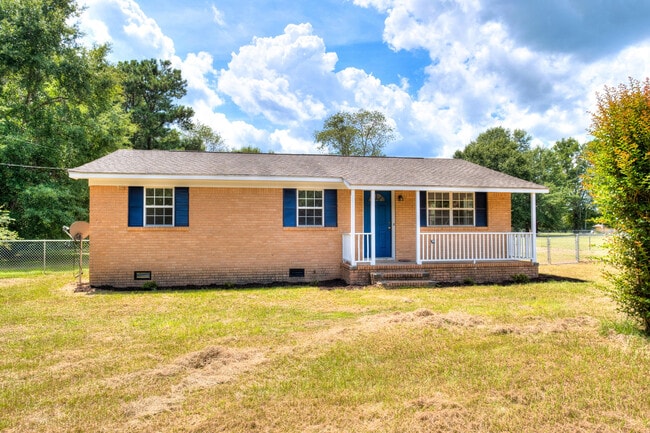 Building Photo - 3640 Lindella Rd