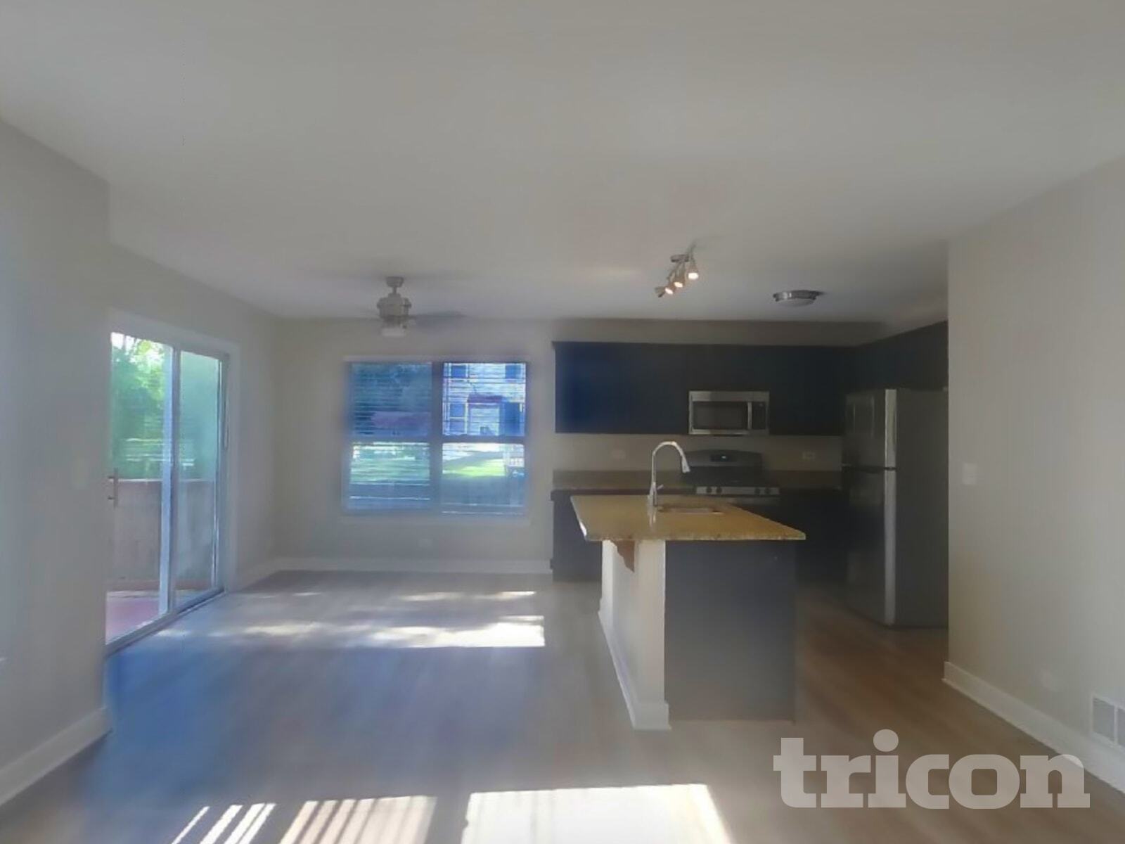 Building Photo - 220 Winding Canyon Way