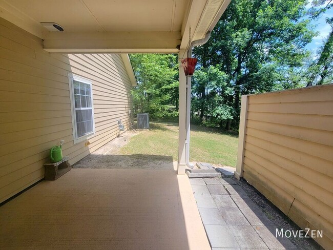 Building Photo - 307 Easterlin Way