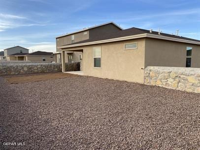 Building Photo - 12956 Runway Ave