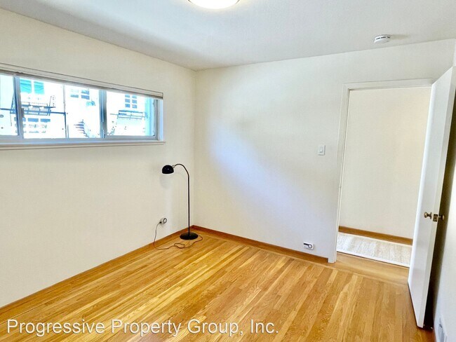 Building Photo - 2 br, 1 bath House - 245 Sussex Street