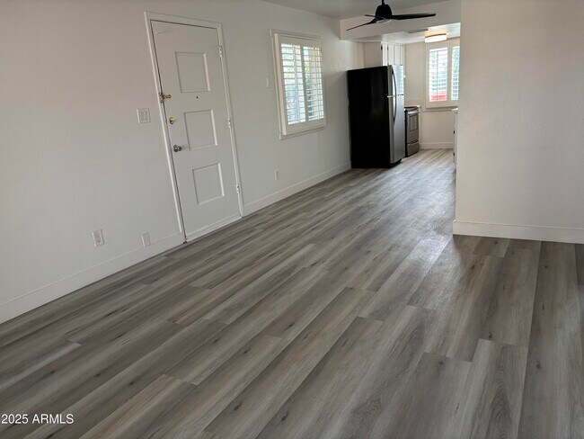 Building Photo - 6102 N 79th St
