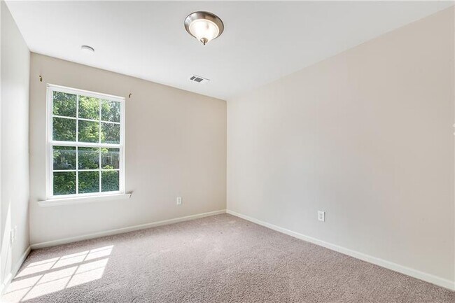 Building Photo - 2405 Sardis Chase Ct