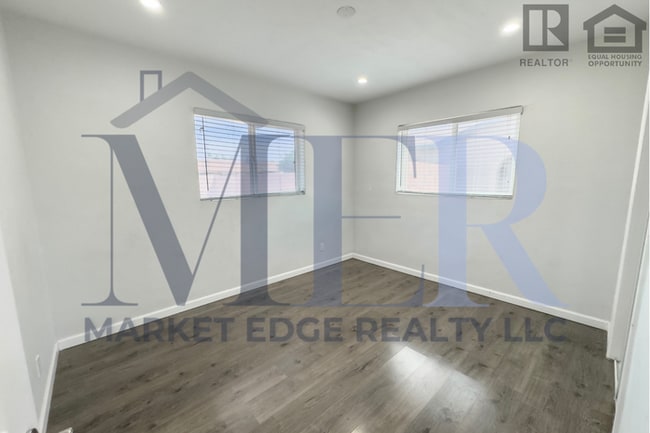 Building Photo - 4Bed/2Bath House at Alma School Rd/Ray Rd! Ready for Immediate Move-In! -- FENCED-IN YARD! NO HOA!