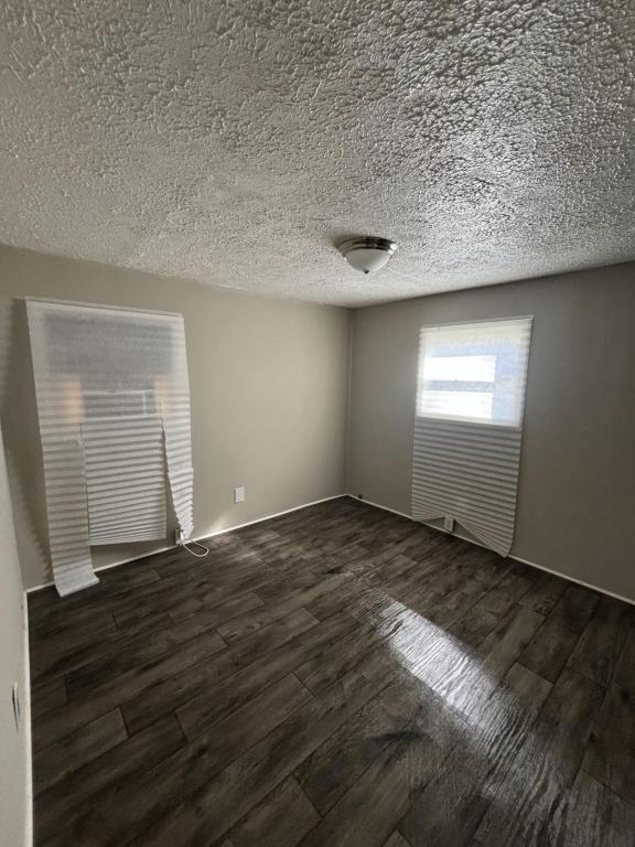 Building Photo - 1131 Salem St