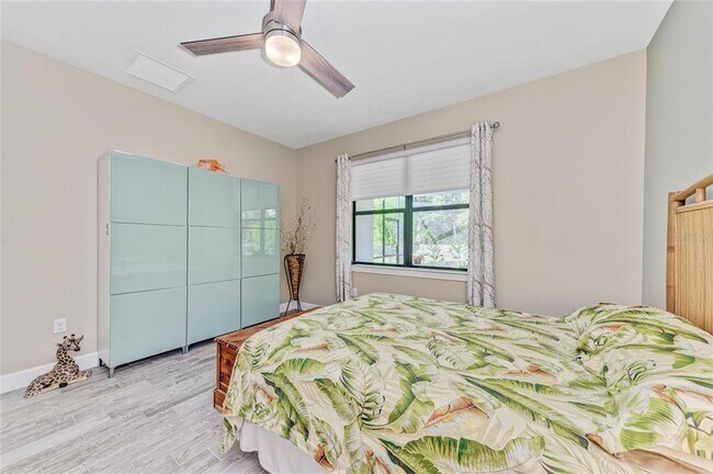 Building Photo - 17002 Hampton Falls Terrace