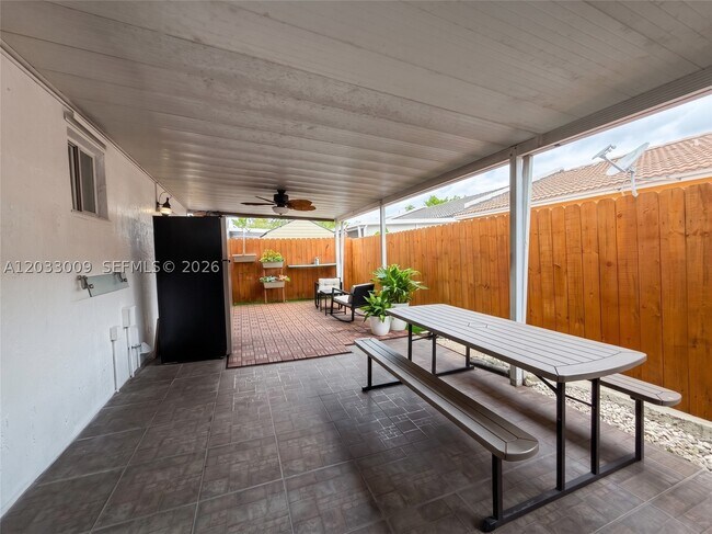 Building Photo - 7675 NW 181st St