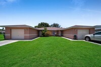 Building Photo - 3738 Santa Barbara Blvd S