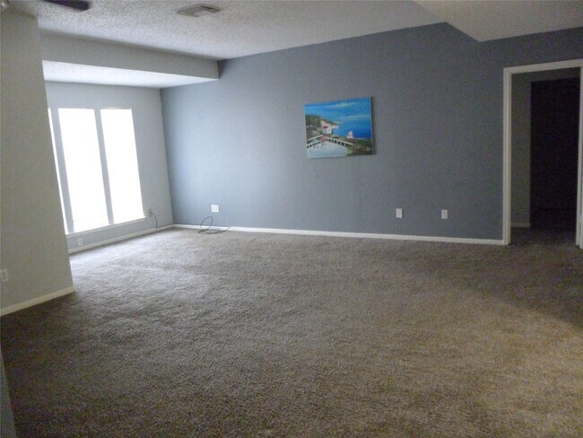Building Photo - 3243 Battle Ridge Ln