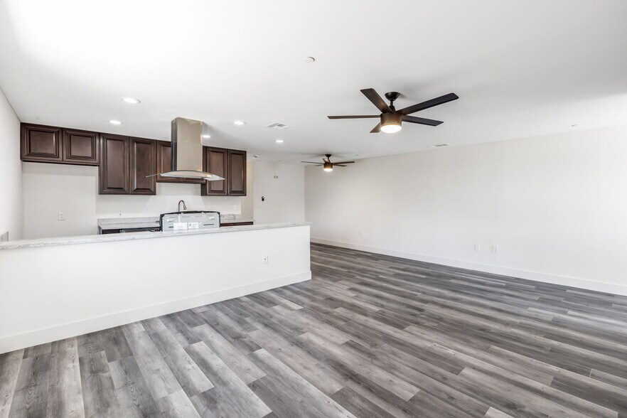 Building Photo - 2409 Cava Ct