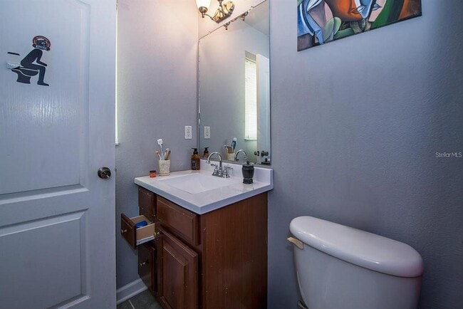 Building Photo - 5050 Silver Charm Terrace