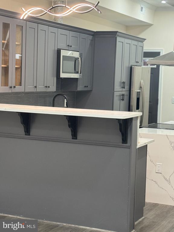 Building Photo - 312 E 25th St