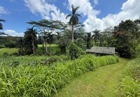 Building Photo - Remote riverside Kilauea cottage.
