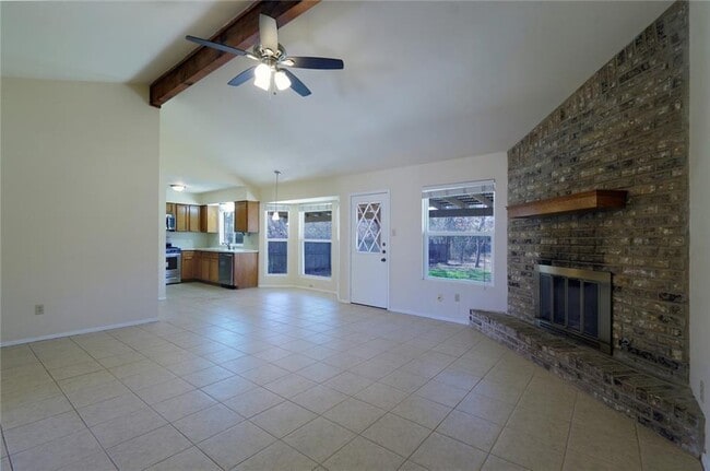 Building Photo - 507 Riverwood Dr