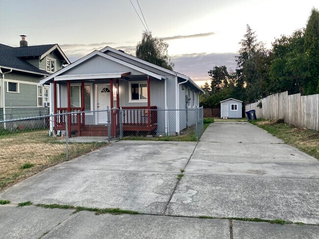 Driveway - 6818 S J St