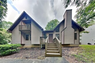 Building Photo - 4125 Inola Trail NE