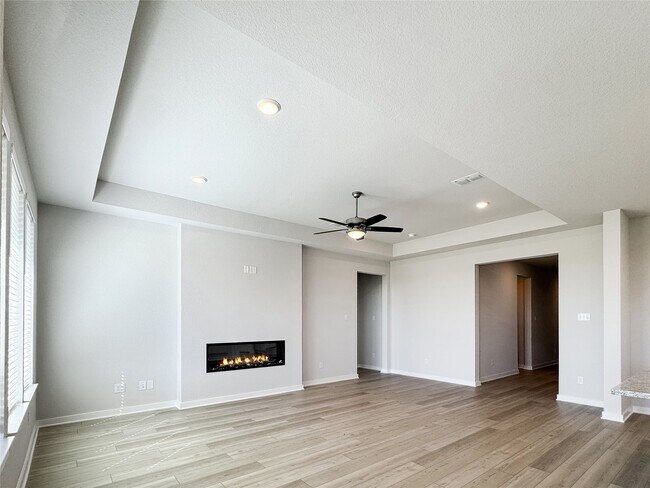 Building Photo - 7511 Bristlegrass Colony Ct