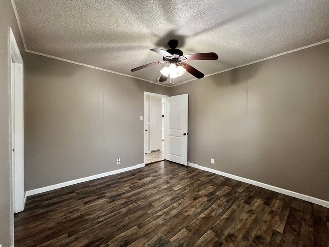 Building Photo - 895 Marion Anderson Rd