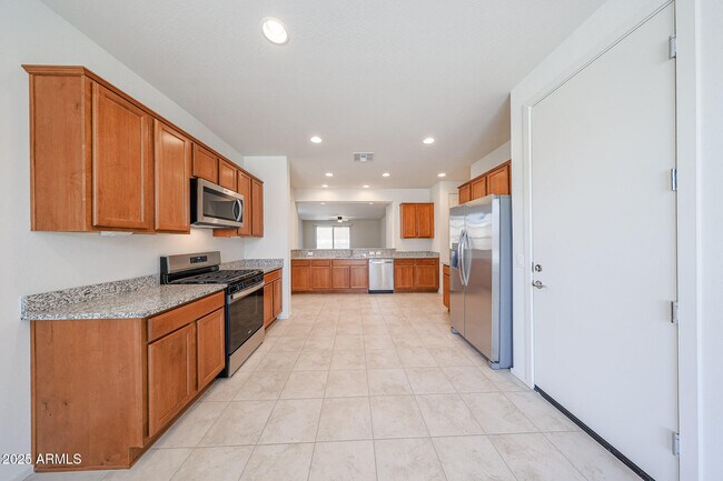 Building Photo - 7168 W Hedge Hog Pl