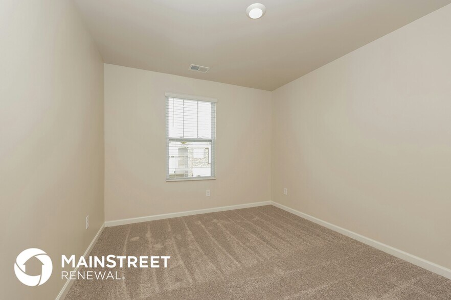 Building Photo - 1814 Wellwood LN