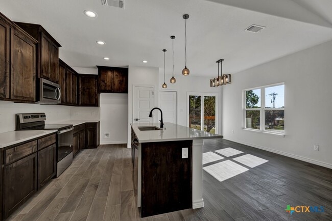 Building Photo - 2549 Grandview Forest