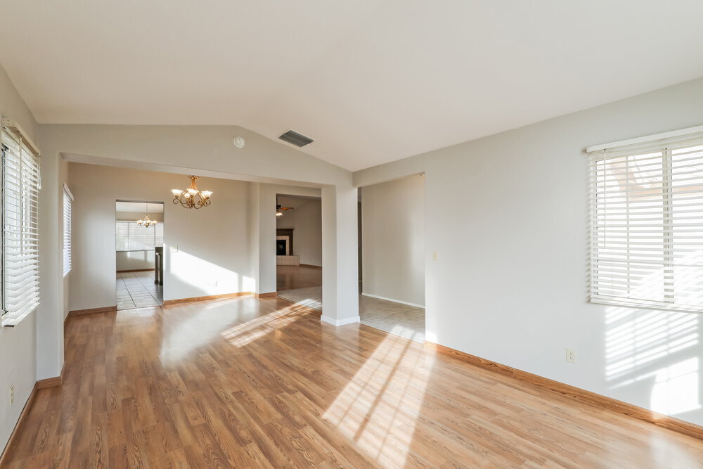 Building Photo - 8915 N Veridian Dr