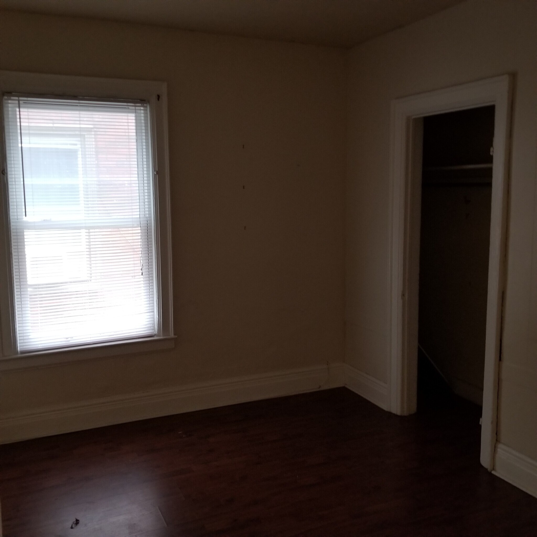 Building Photo - 576 Potomac Ave