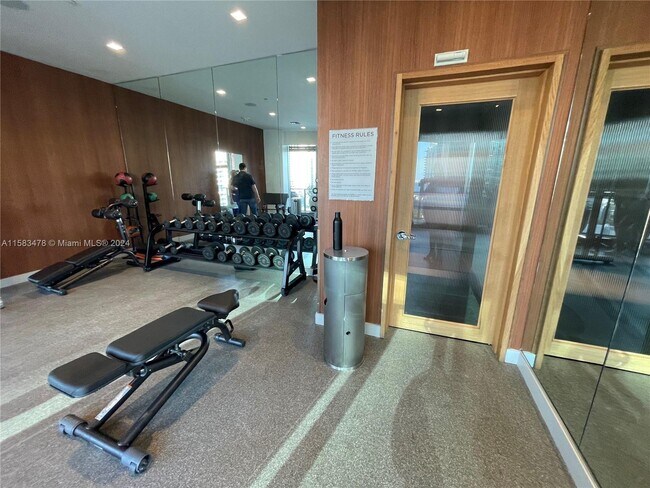 Building Photo - 1300 South Miami Avenue Apt #1708, Miami, ...