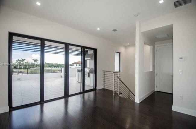 Building Photo - 8436 NW 51st Terrace
