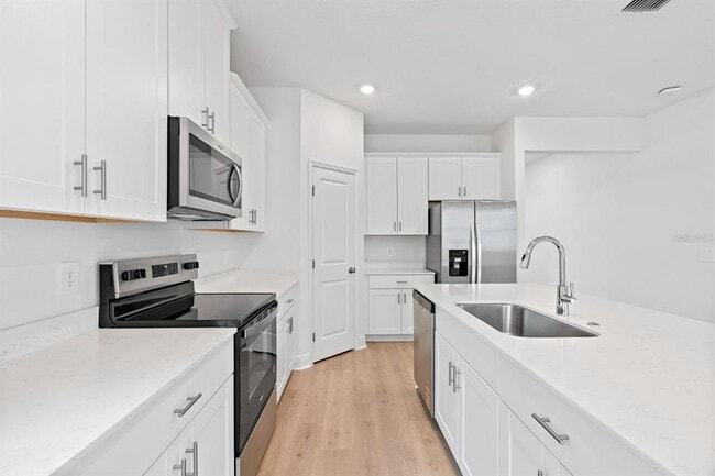 Building Photo - 2276 Hen Rd