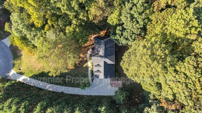Building Photo - 8402 Trolley Ct