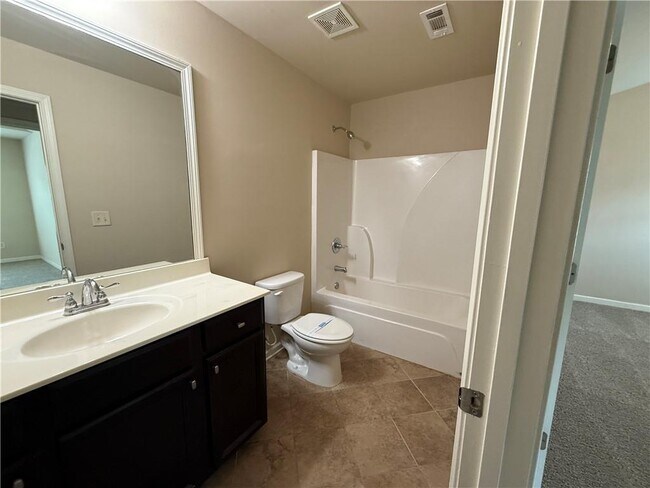 Building Photo - 1045 Township Cir