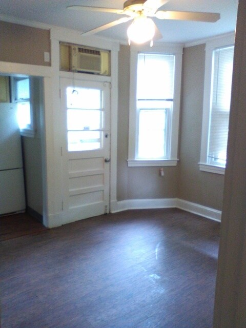Building Photo - 5521 Gwynn Oak Ave- Large 5 bedroom 2 bath...