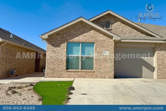 Primary Photo - 2121 N Avenue J