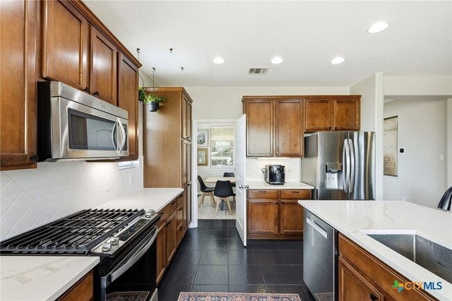 Building Photo - 1203 Canadian Cove