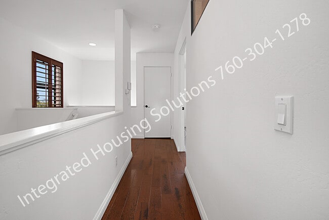 Building Photo - 567 Hygeia Ave