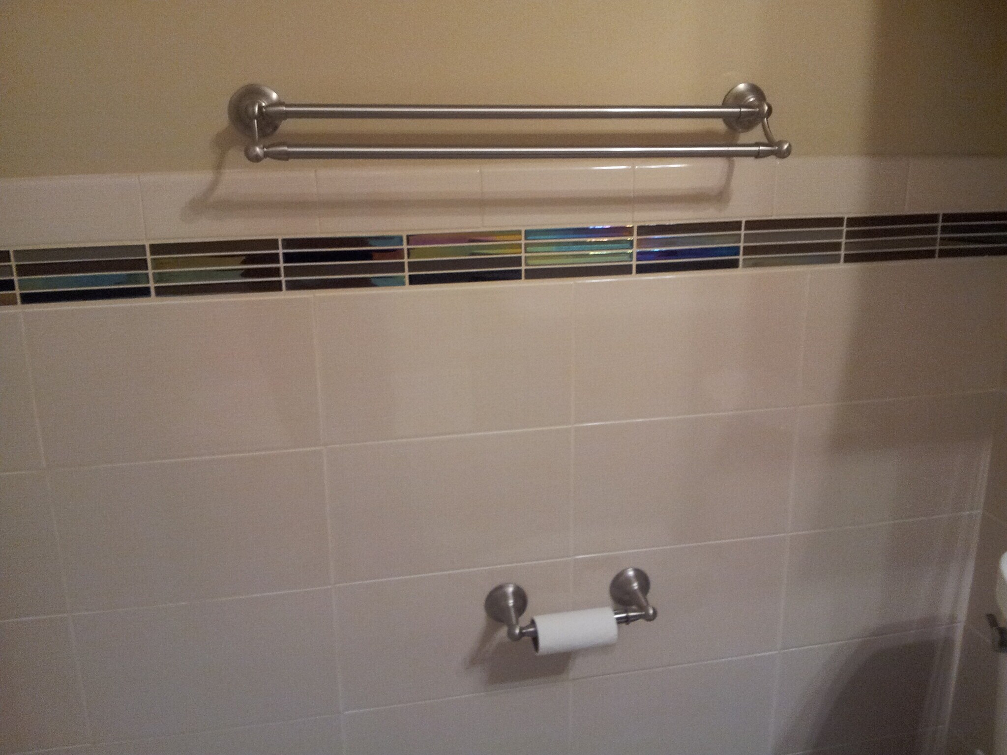 Building Photo - 225 College Dr