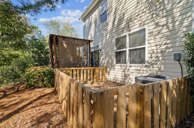 Building Photo - 4-Bedroom Home in Lexington Park at Amberl...