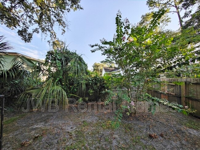 Building Photo - 3033 Post St